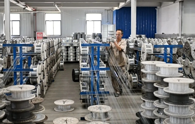 self tapping metal screws